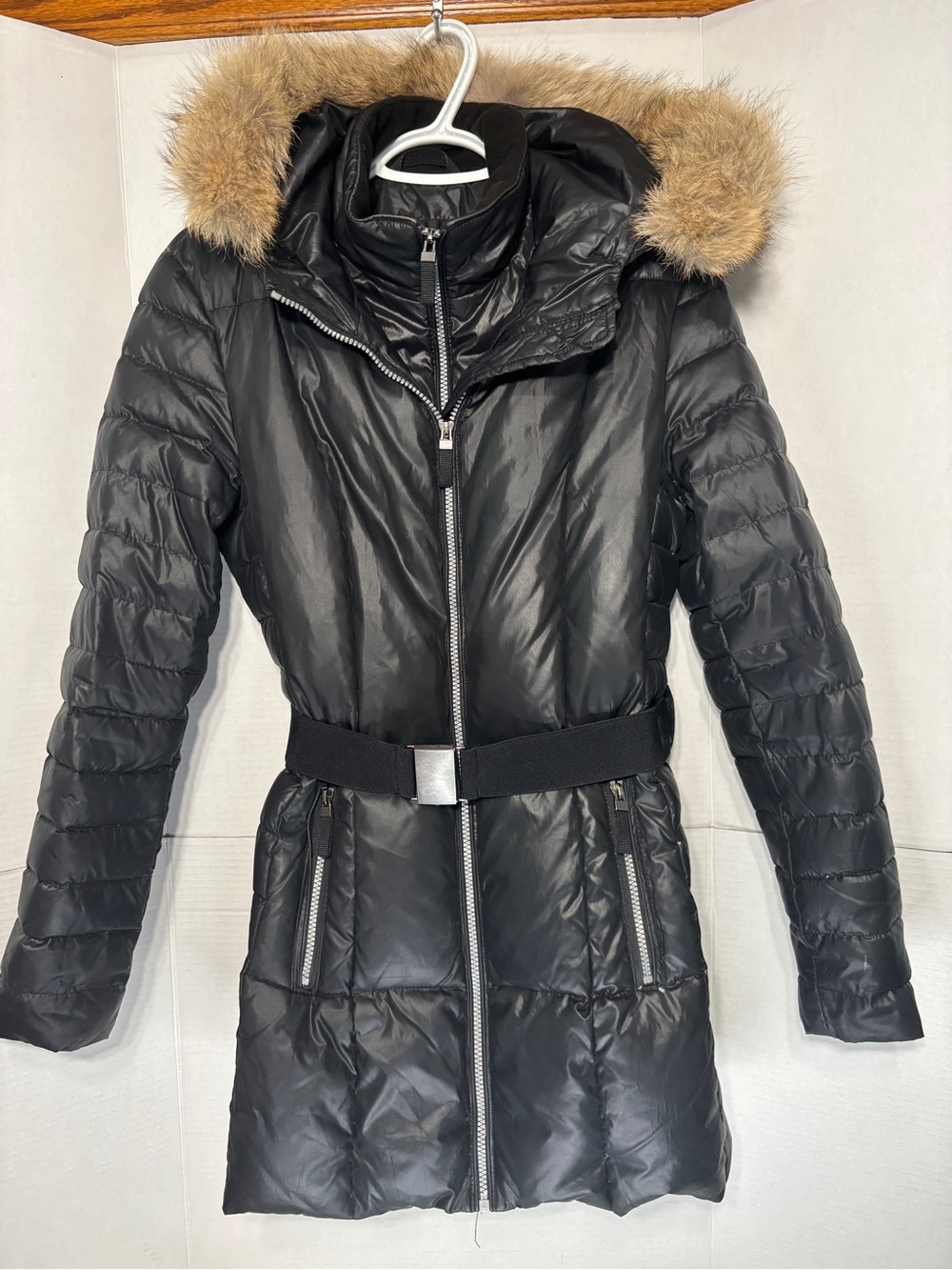 Danier Women’s Black Quilted Winter Puffer Trench Coat Coyote Fur-Trim Hood